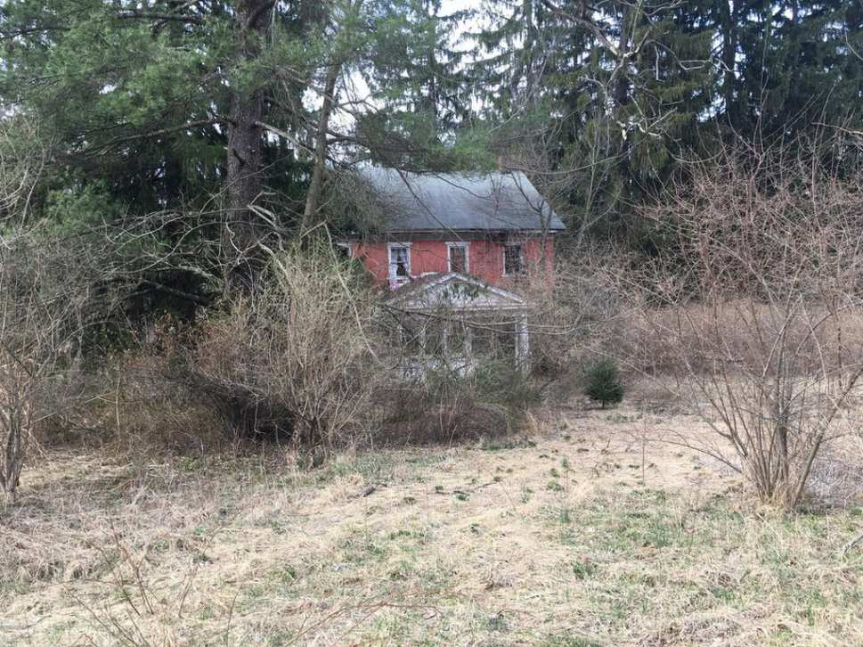 c. 1880 Nescopeck, PA Old House Dreams