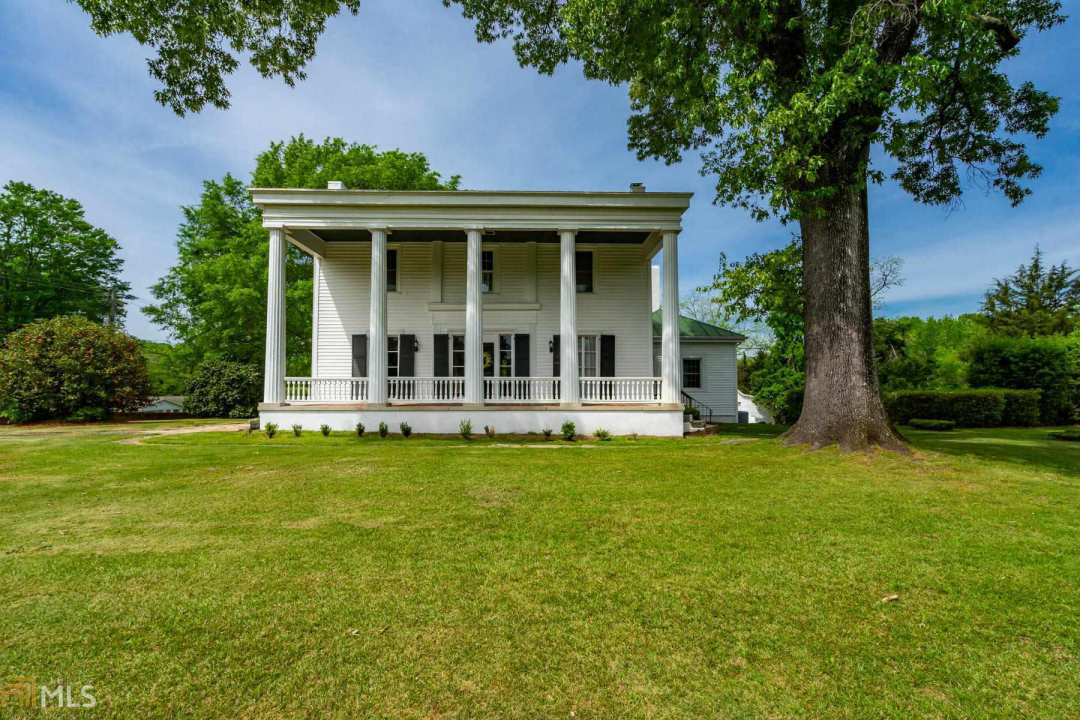 c. 1851 Greek Revival Forsyth, GA Old House Dreams