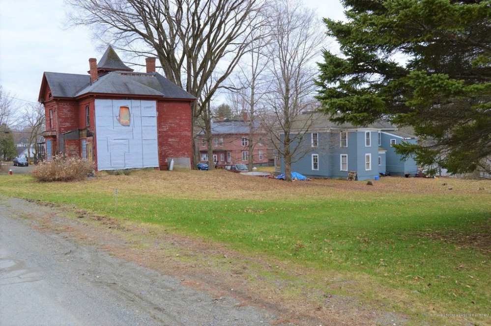 c. 1880 Dexter, ME Old House Dreams