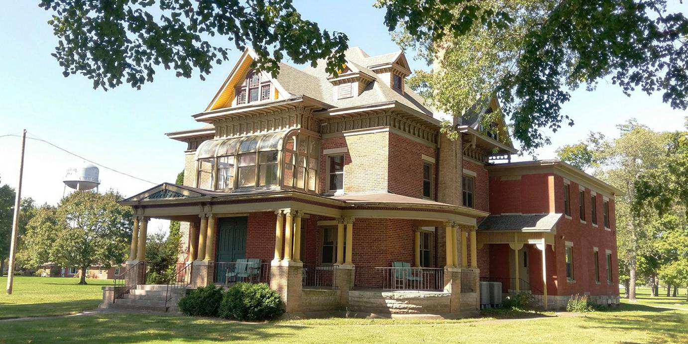 c. 1860 Italianate/1890 Queen Anne New Carlisle, IN Old House Dreams