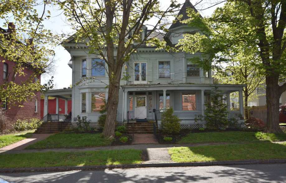 Pittsfield, MA Old House Dreams