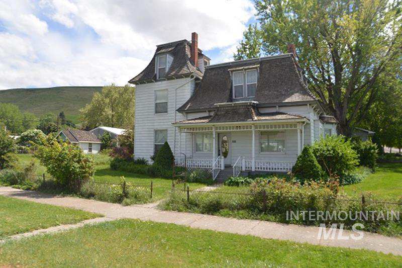 Pomeroy, WA Old House Dreams