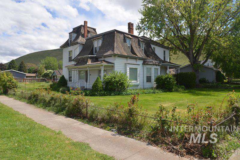 Pomeroy, WA Old House Dreams