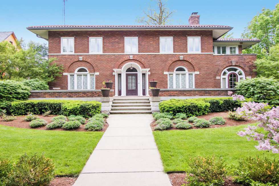 1916 Joliet, IL Old House Dreams