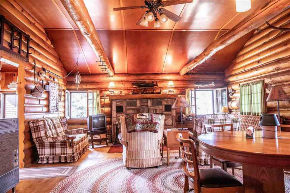 c. 1940 Log Deerbrook, WI Old House Dreams