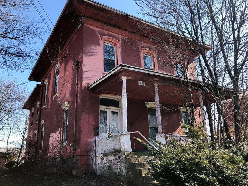 Old House Dreams Page 752 Specially selected historic & old homes