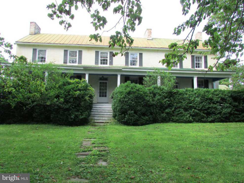 1816 Charles Town, WV Old House Dreams