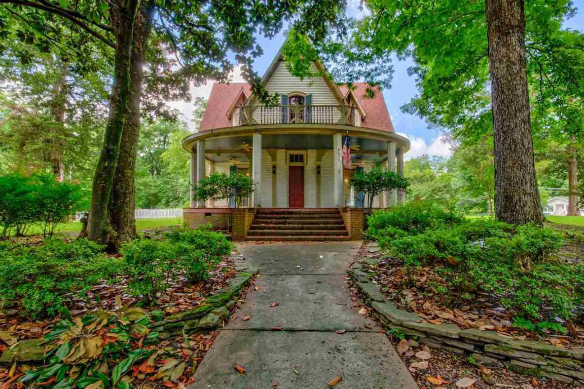 Gothic Revival Houses For Sale Old House Dreams