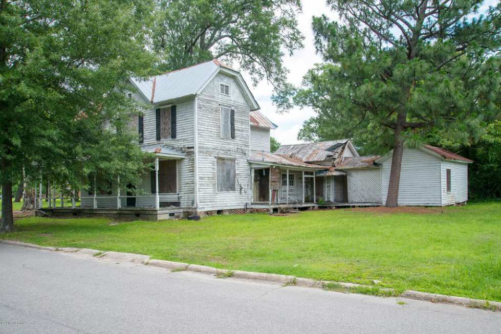 c. 1860/c.1900 Scotland Neck, NC Old House Dreams