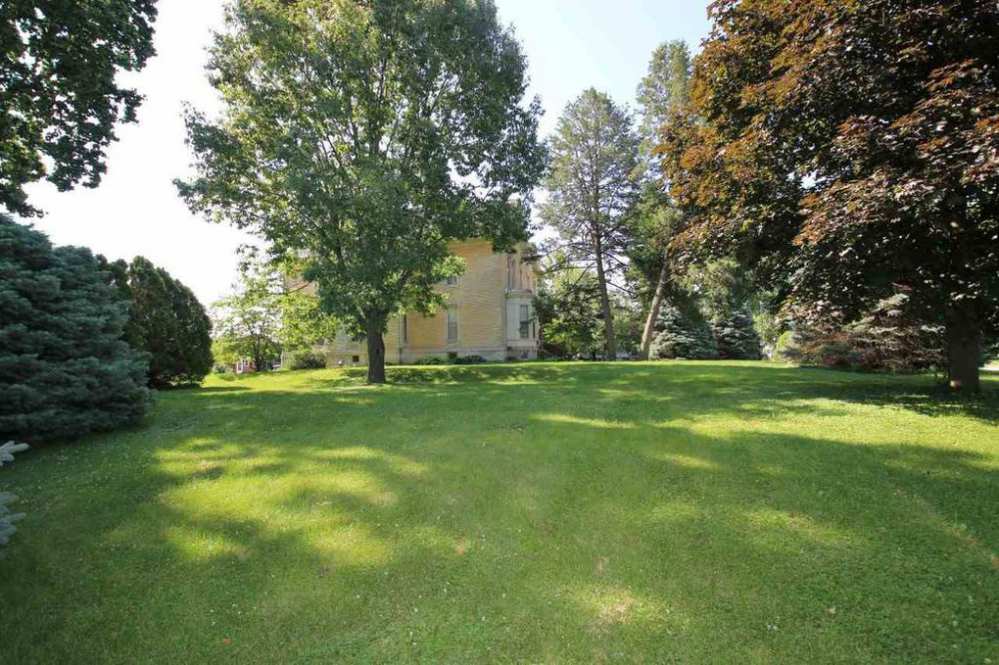 1870 Canton, IL Old House Dreams