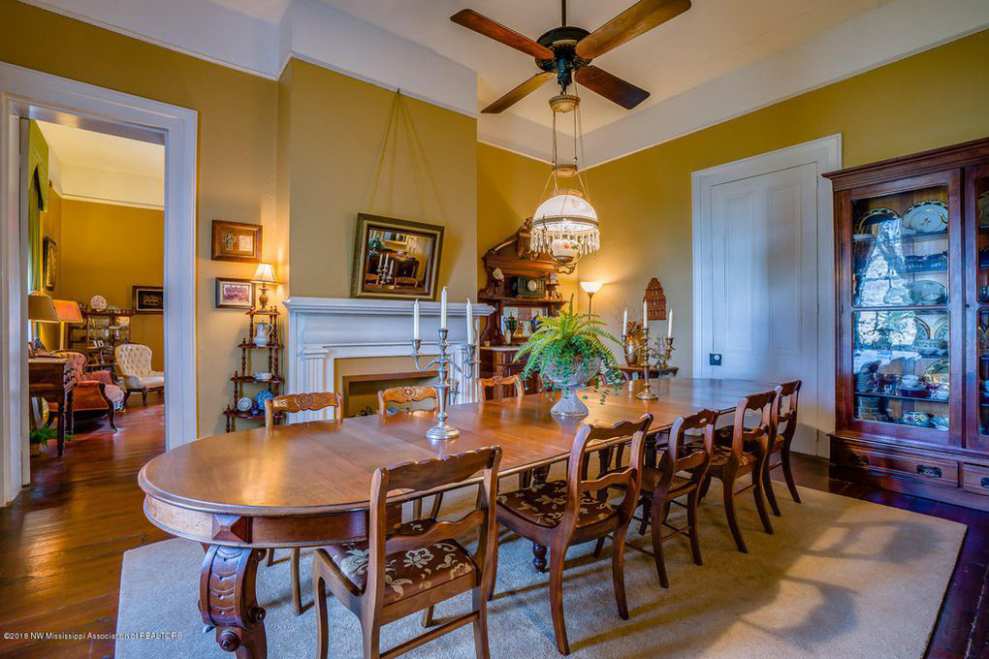 1857 Gothic Revival Holly Springs, MS Old House Dreams