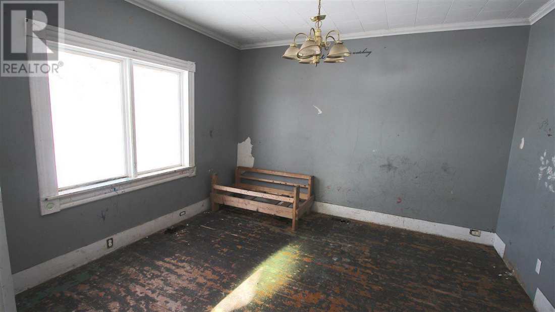 1905 New Germany, Nova Scotia Old House Dreams