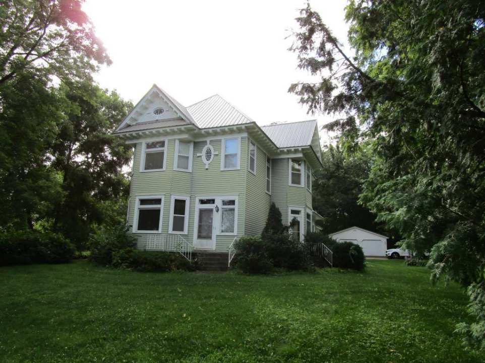 1898 Queen Anne Pine Island, MN Old House Dreams