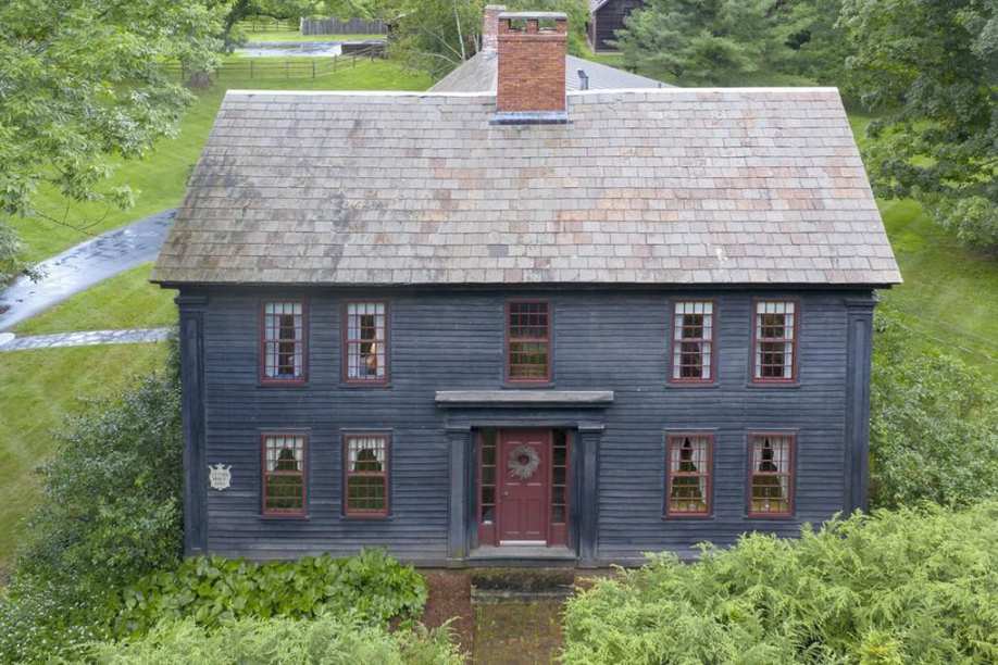 Private: 1745/1800 Georgian – Bernardston, MA