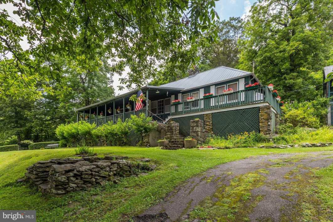 1914 Blue Ridge Summit, PA Old House Dreams