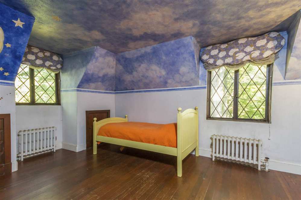 1928 Tudor Revival Concord, NH Old House Dreams