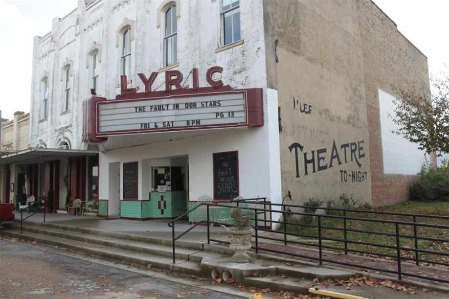1879 Theater Flatonia, TX Old House Dreams