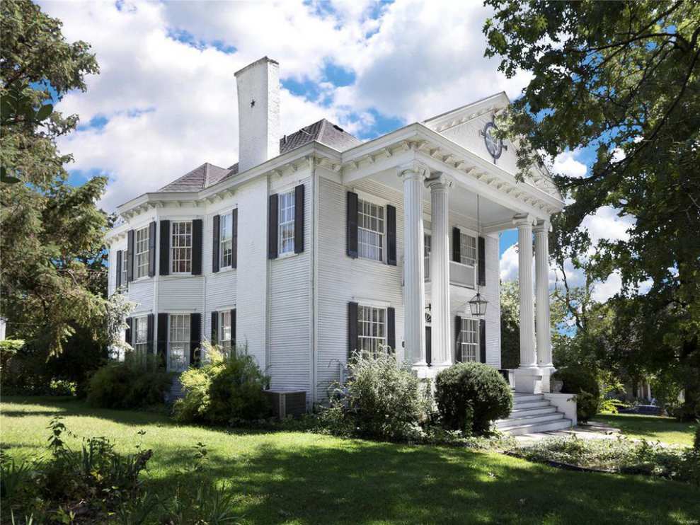 1907 Classical Revival Lebanon, IL Old House Dreams