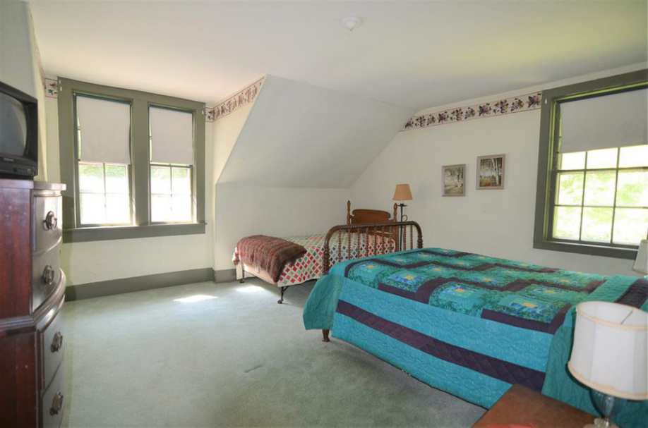 c. 1830 - Newport, NH - Old House Dreams