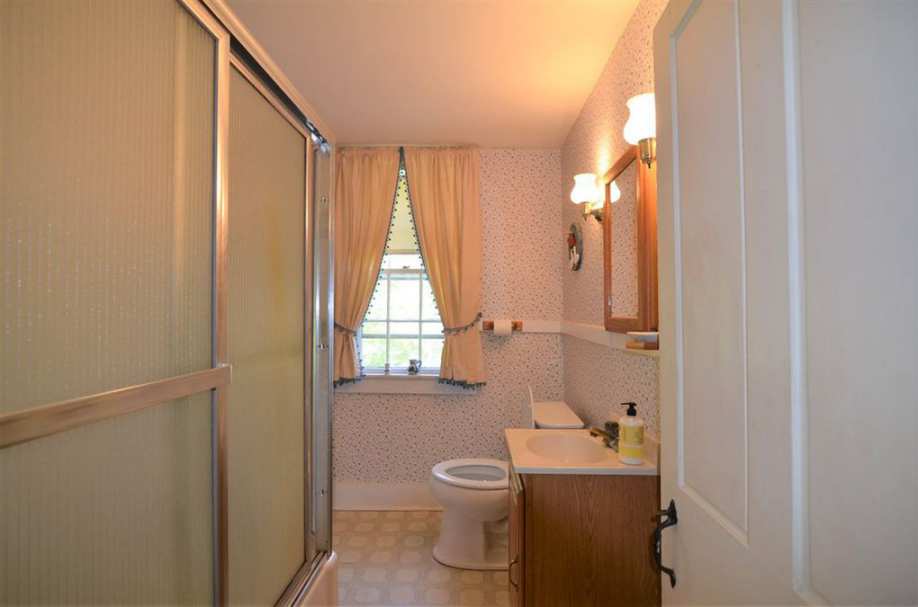 c. 1830 - Newport, NH - Old House Dreams