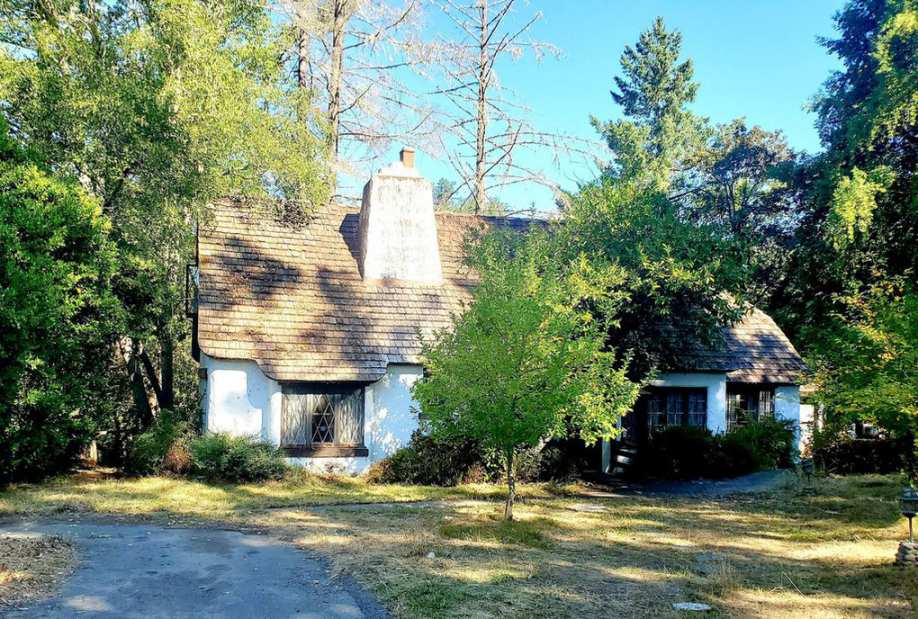 1926 Tudor Revival in Garberville, CA Old House Dreams