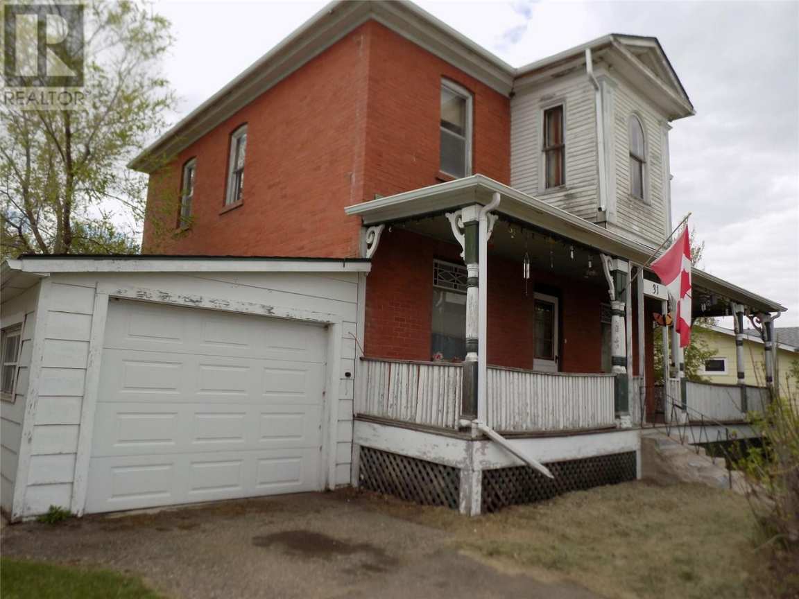 1910 Battleford, Saskatchewan Old House Dreams