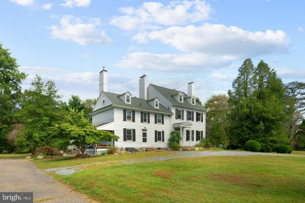 Medford, NJ Old House Dreams