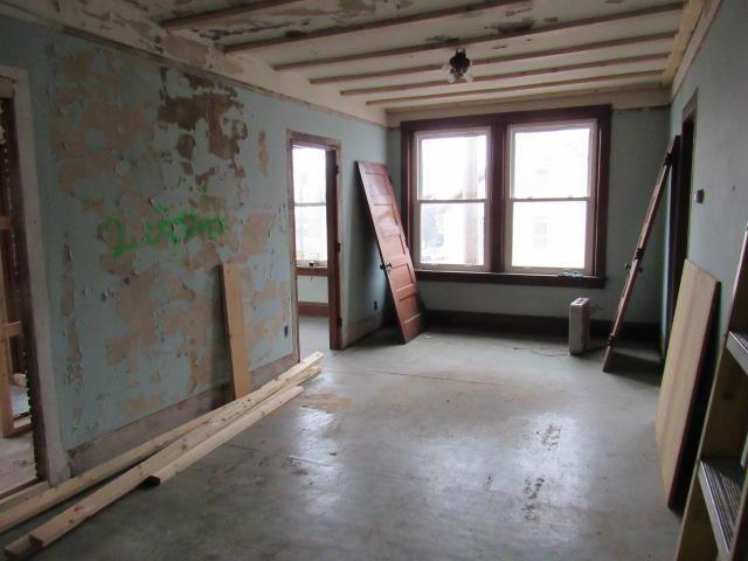 c. 1900 Bank in Cochrane, WI Old House Dreams