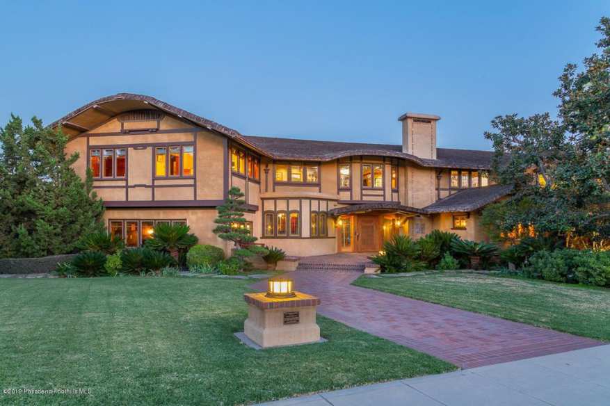 Private: 1913 Craftsman in Pasadena, CA