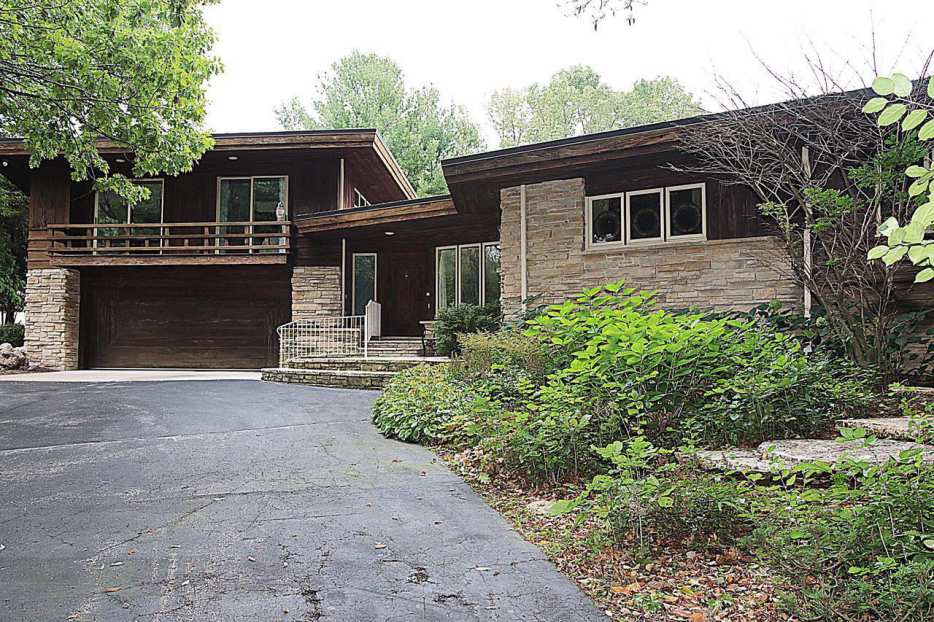 1970 Contemporary in Sheboygan, WI Old House Dreams
