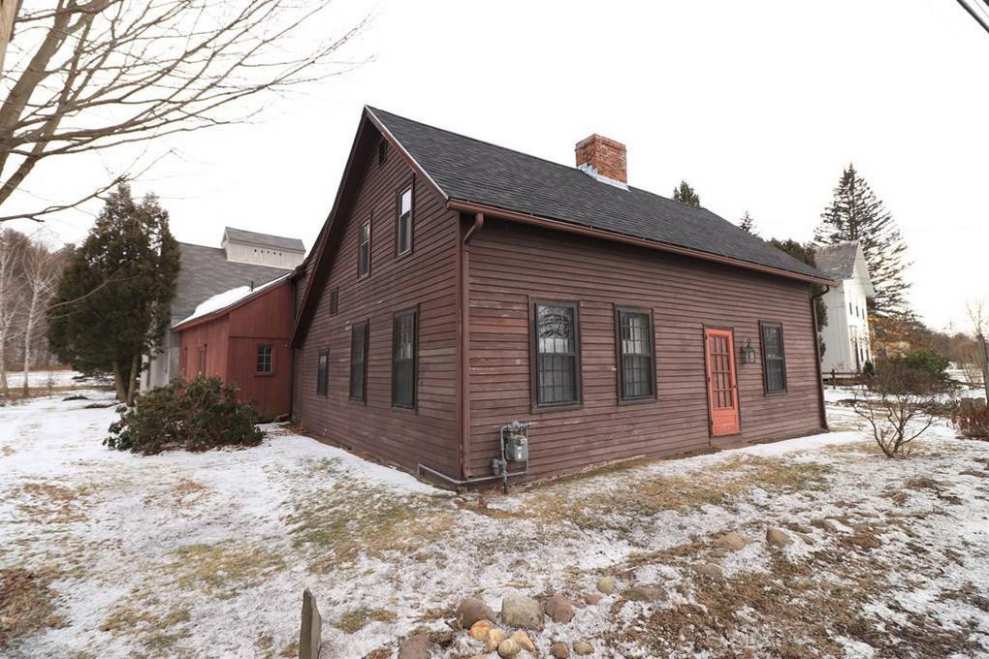 c. 1715 – Deerfield, MA
