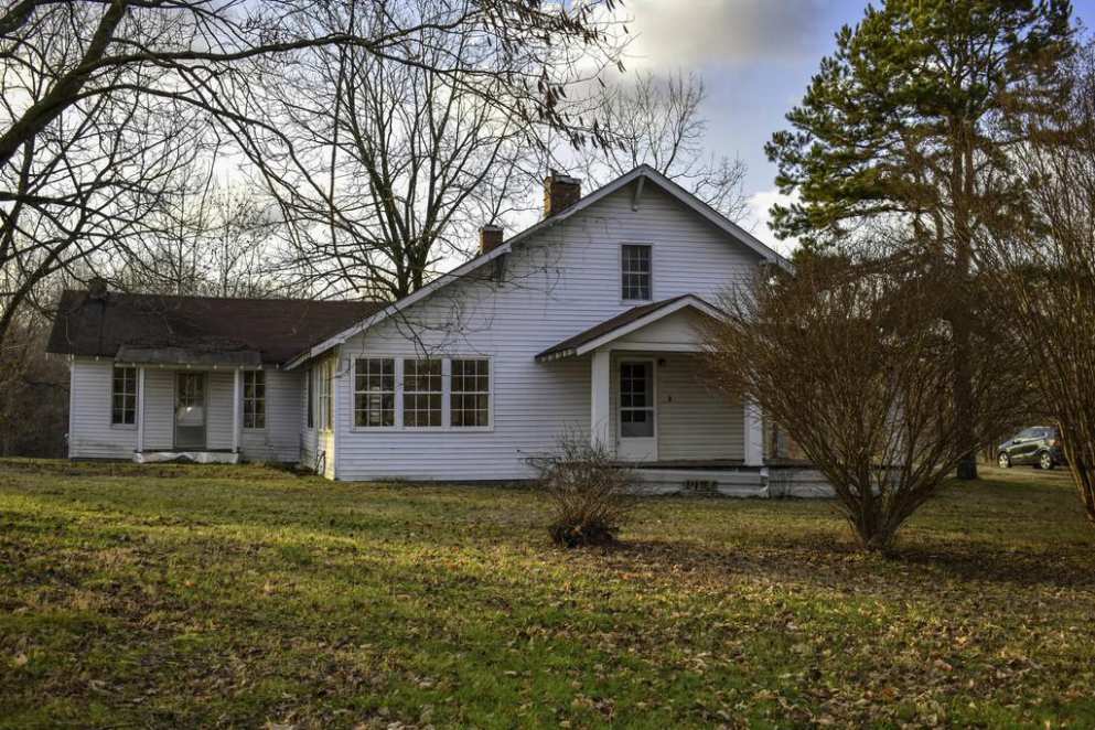 1842 KY Old House Dreams