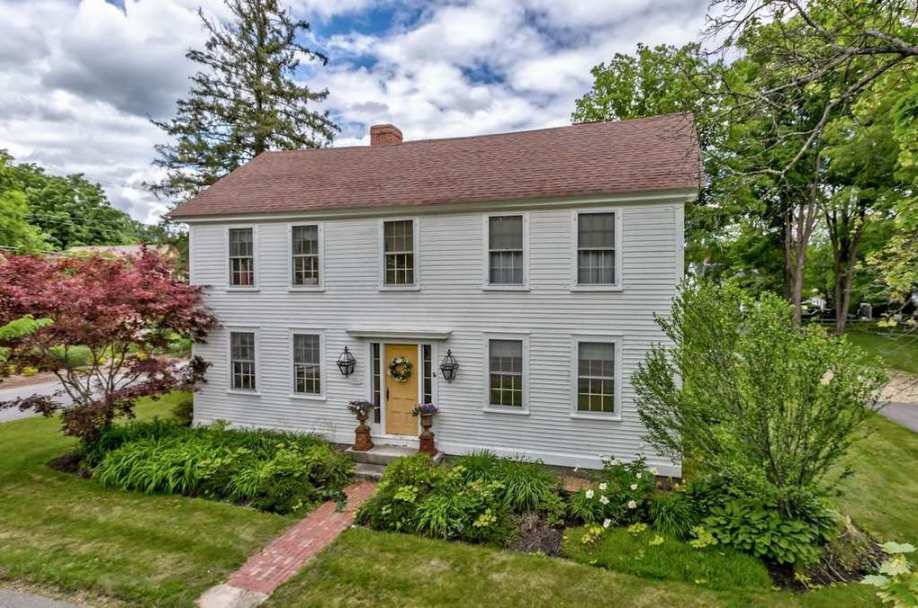 c. 1830 Amherst, NH 739,900 Old House Dreams