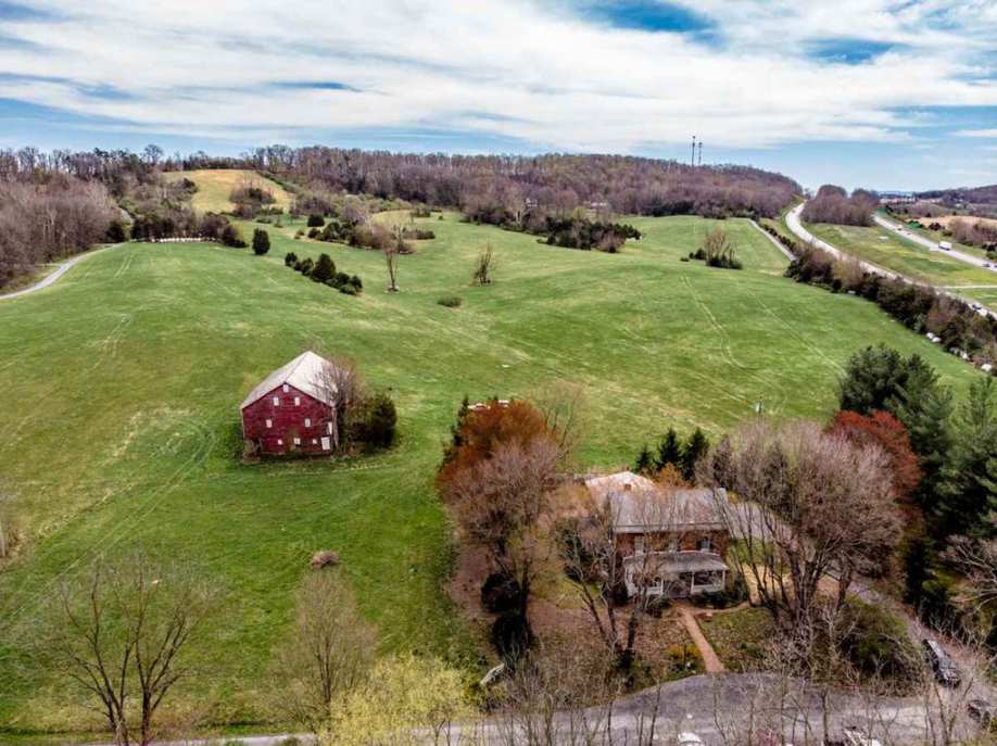 Weyers Cave, VA Old House Dreams
