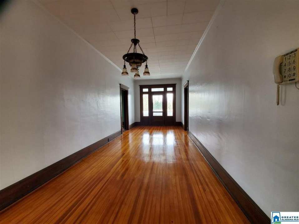 c. 1900 Classical Revival in Heflin, AL Old House Dreams