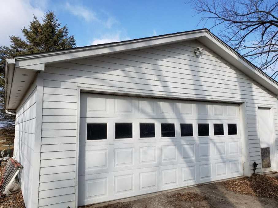 1913 Prairie in Lacona, IA Old House Dreams
