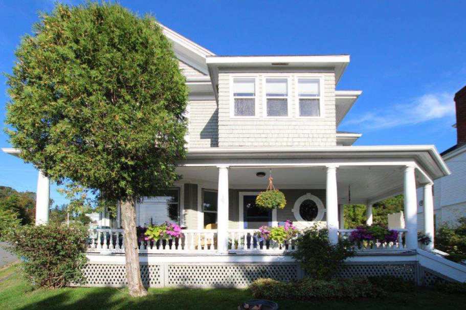 c. 1914 New Glasgow, Nova Scotia Old House Dreams