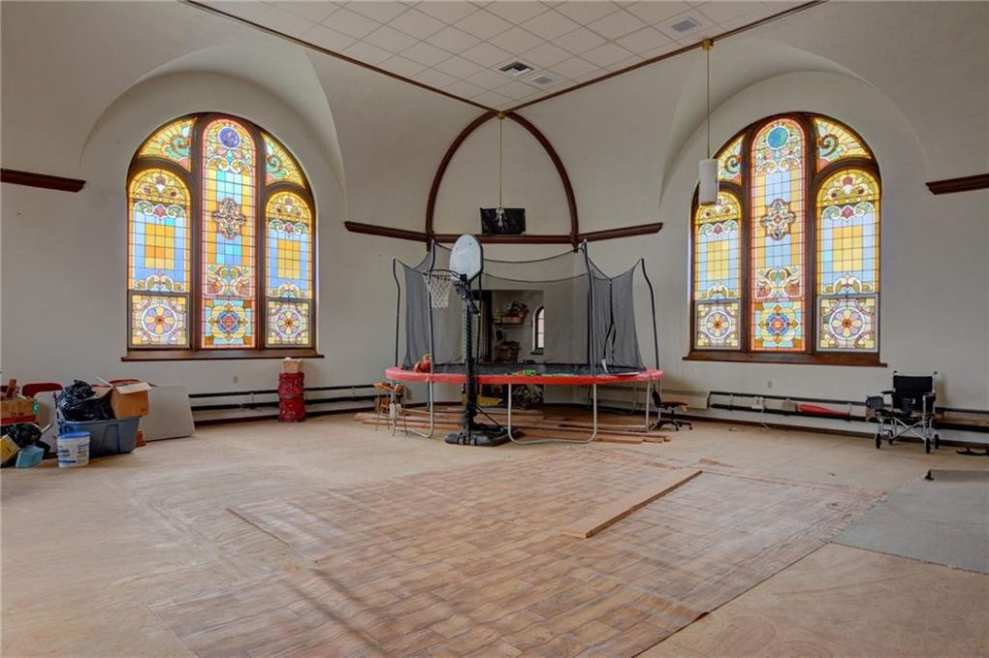 c. 1900 Church in Moweaqua, IL Old House Dreams