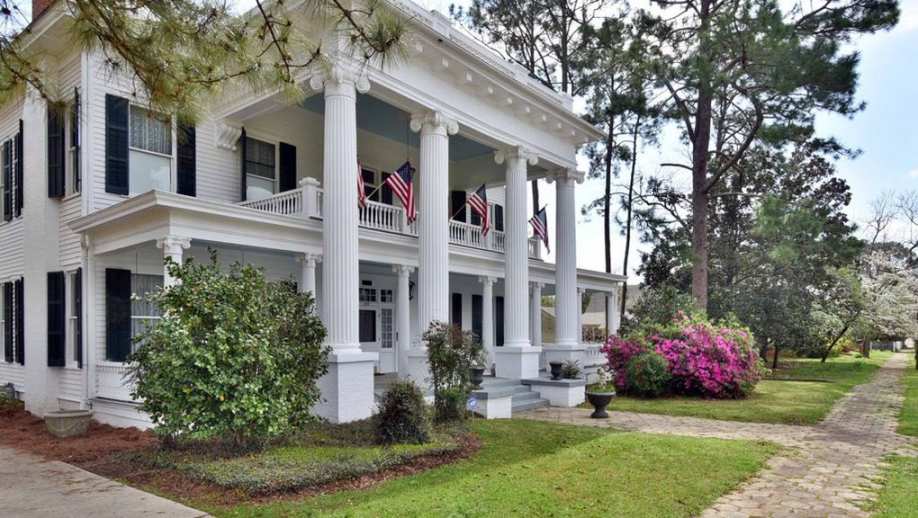 1905 Classical Revival in Dawson, GA Old House Dreams