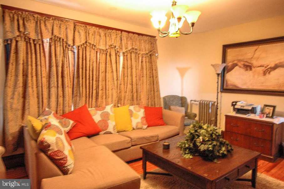 1895 Colonial Revival in Terra Alta, WV Old House Dreams