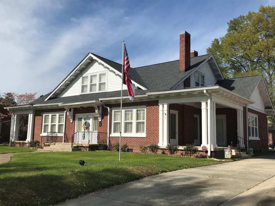1928 Mount Olive, NC (Leila Ross Wilburn) Old House Dreams