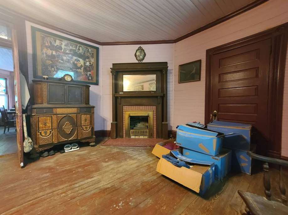 1910 Queen Anne in Girard, GA Old House Dreams