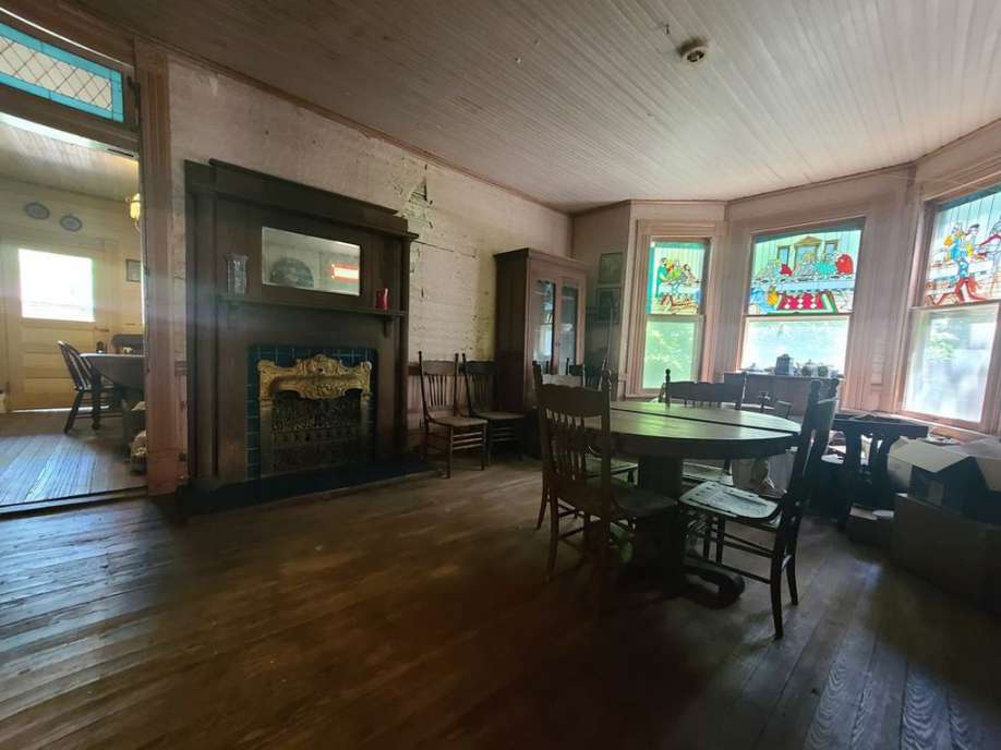 1910 Queen Anne in Girard, GA Old House Dreams