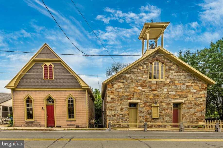 church’s 1873 Church in Knoxville, MD - Old House Dreams