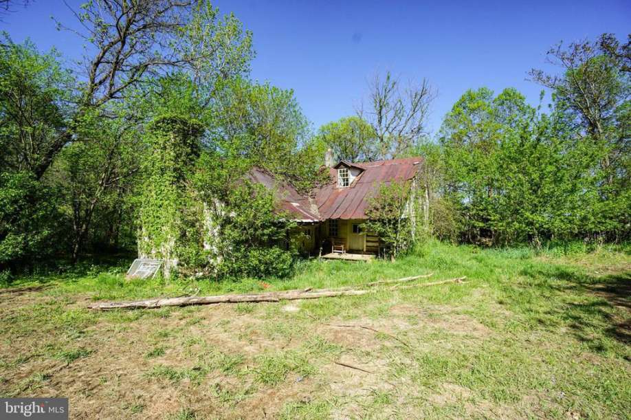 Log Home in Gerrardstown, WV Old House Dreams
