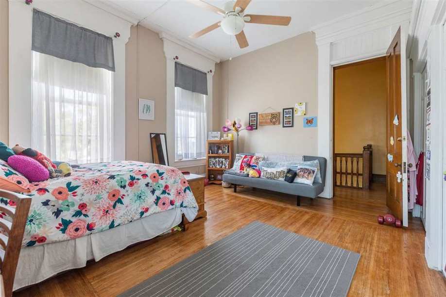 Union City, IN Old House Dreams