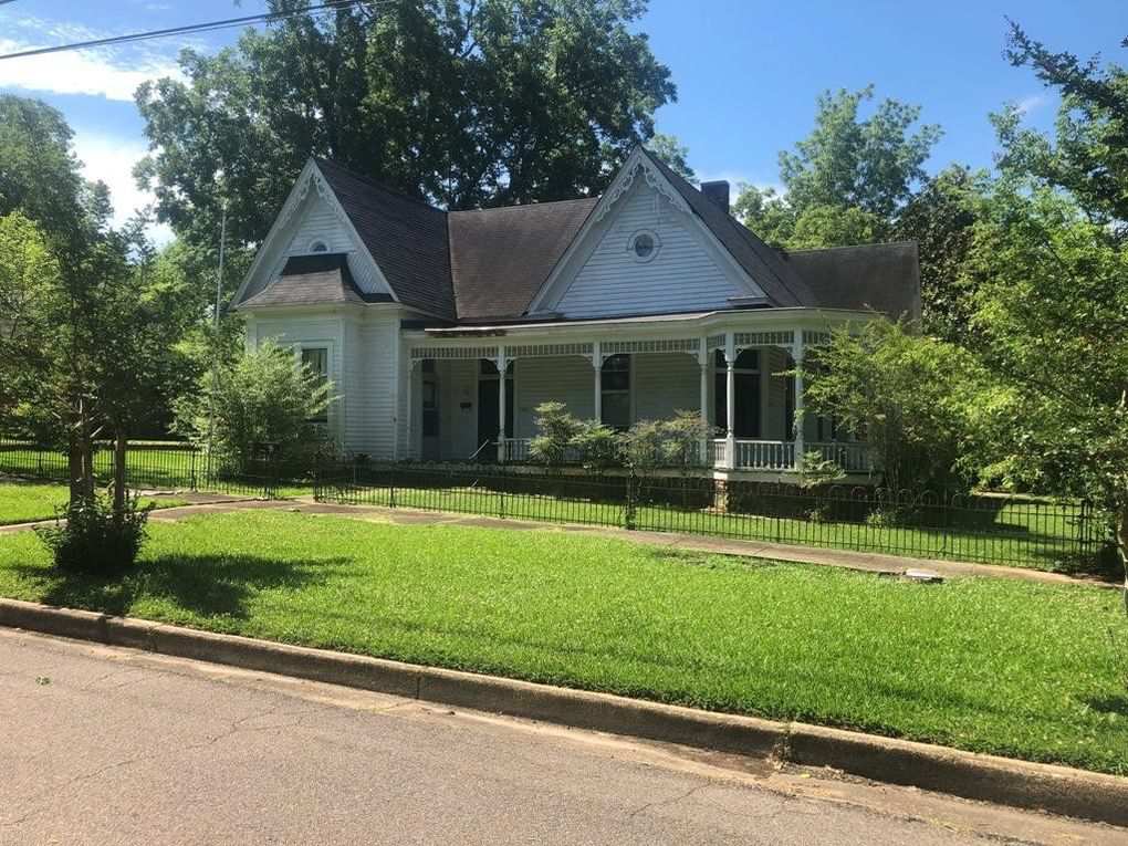 c. 1900 Aberdeen, MS Old House Dreams