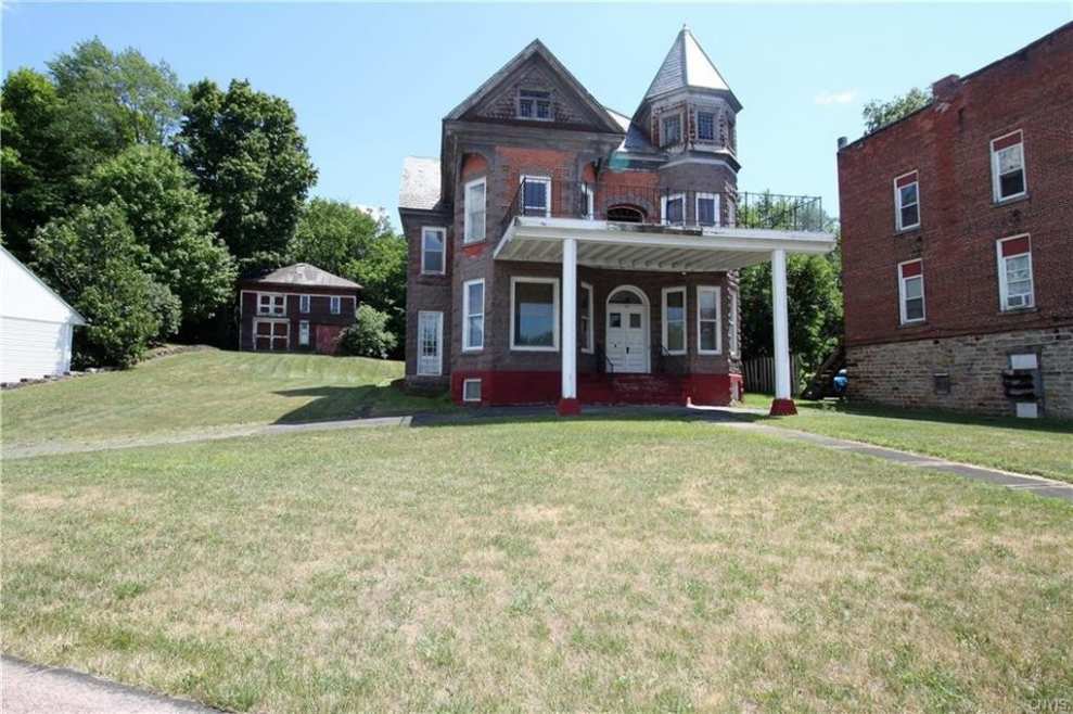 c. 1890 Queen Anne in Theresa, NY Old House Dreams