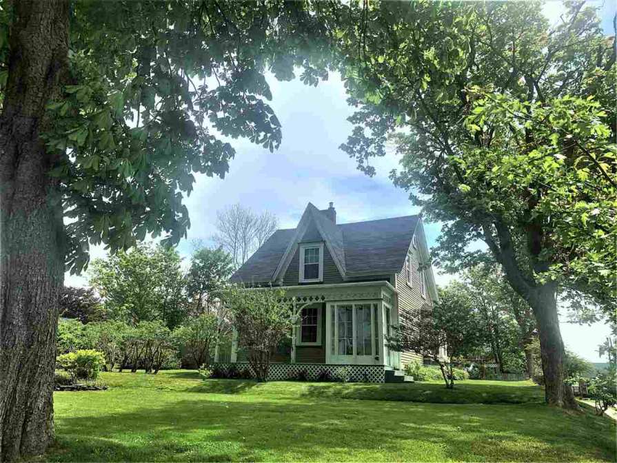 Gothic Revival Houses For Sale Old House Dreams
