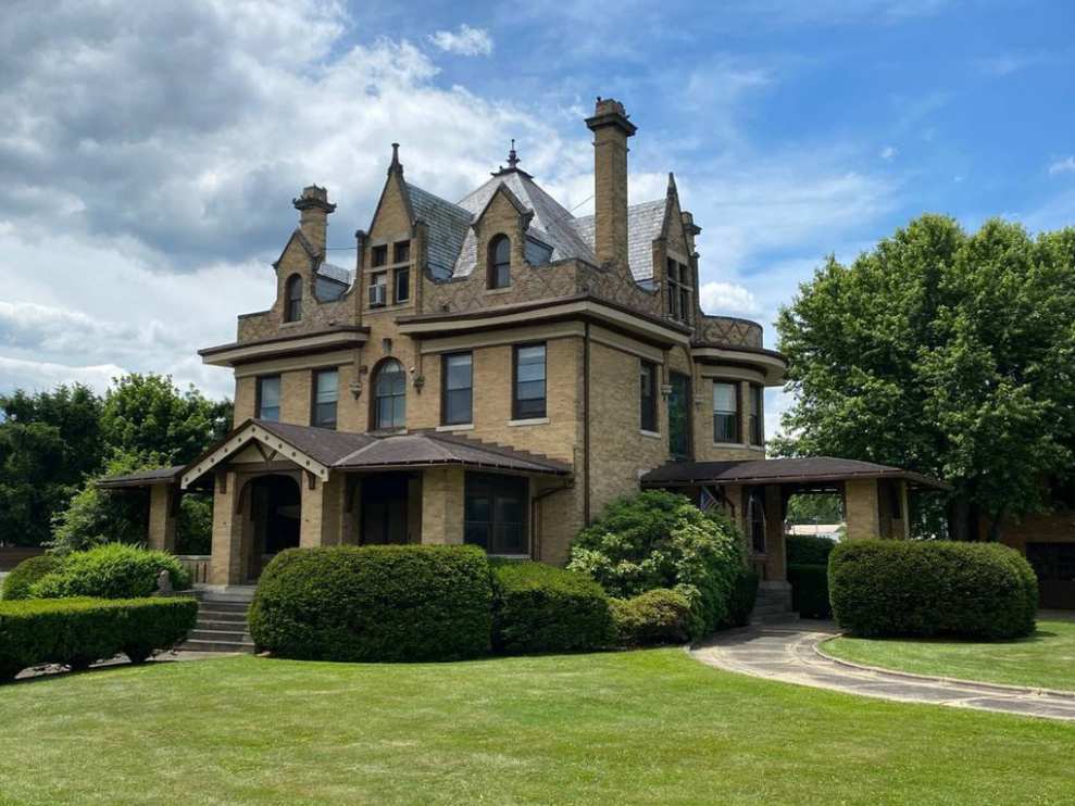 1905 Waynesburg, PA Old House Dreams